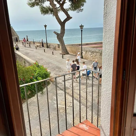 Apartamento En El Castillo De Peñíscola